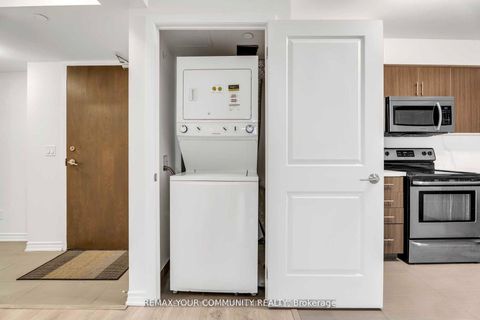 Photo 11 at 420 - 75 Norman Bethune Avenue, Beaver Creek Business Park, Richmond Hill