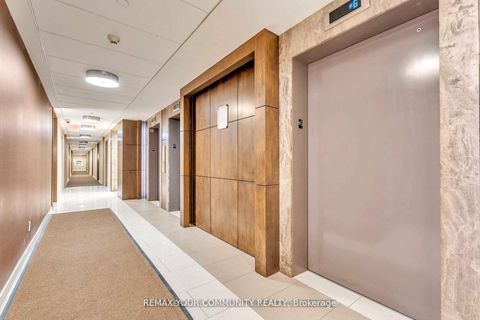 Photo 20 at 420 - 75 Norman Bethune Avenue, Beaver Creek Business Park, Richmond Hill