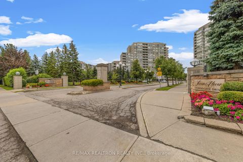 Photo 1 at 312 - 11 Townsgate Drive, Yorkhill, Vaughan