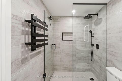 Photo 37 at 312 - 11 Townsgate Drive, Yorkhill, Vaughan