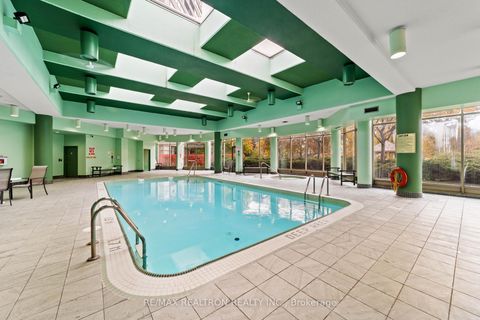 Photo 43 at 312 - 11 Townsgate Drive, Yorkhill, Vaughan