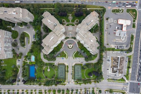 Photo 48 at 312 - 11 Townsgate Drive, Yorkhill, Vaughan