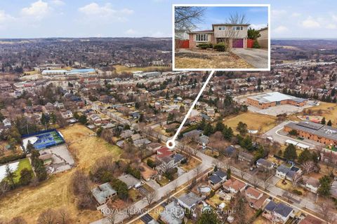 Photo 3 at 65 Mark Street, Aurora Village, Aurora