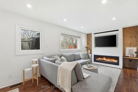 Photo 8 at 65 Mark Street, Aurora Village, Aurora