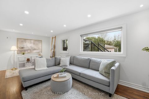 Photo 9 at 65 Mark Street, Aurora Village, Aurora