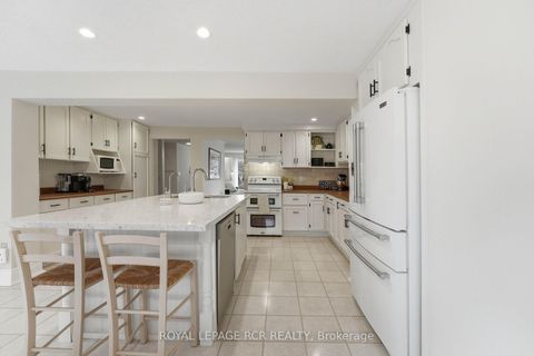 Photo 17 at 65 Mark Street, Aurora Village, Aurora