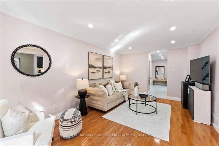 Photo 7 at 780 Hampton Court, West Shore, Pickering