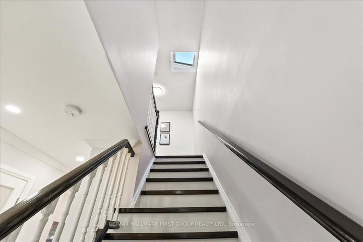 Photo 22 at 780 Hampton Court, West Shore, Pickering