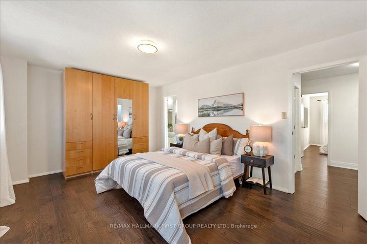 Photo 25 at 780 Hampton Court, West Shore, Pickering