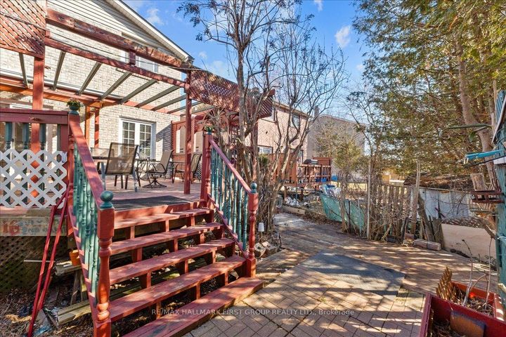 Photo 43 at 780 Hampton Court, West Shore, Pickering