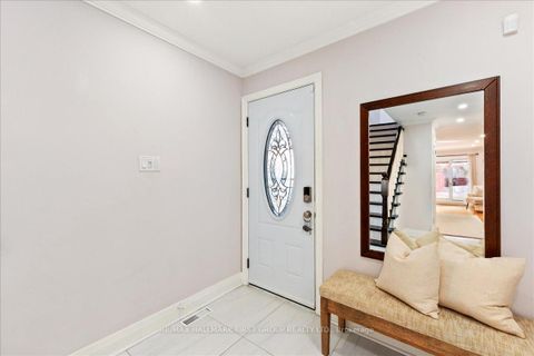 Photo 3 at 780 Hampton Court, West Shore, Pickering