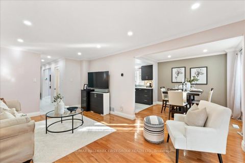 Photo 8 at 780 Hampton Court, West Shore, Pickering