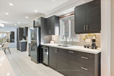 Photo 13 at 780 Hampton Court, West Shore, Pickering