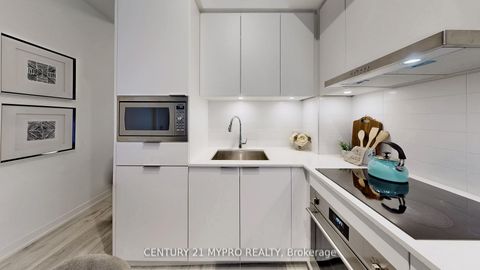 Photo 18 at S803 - 8 Olympic Garden Drive, Newtonbrook East, Toronto