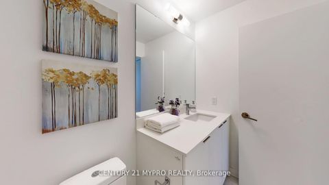 Photo 25 at S803 - 8 Olympic Garden Drive, Newtonbrook East, Toronto