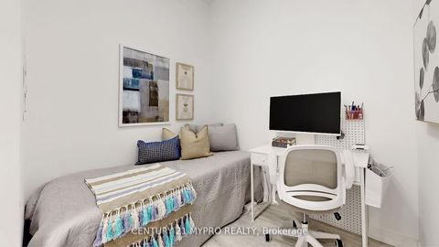 Photo 27 at S803 - 8 Olympic Garden Drive, Newtonbrook East, Toronto