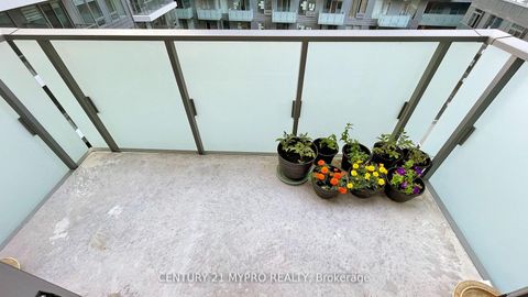 Photo 34 at S803 - 8 Olympic Garden Drive, Newtonbrook East, Toronto