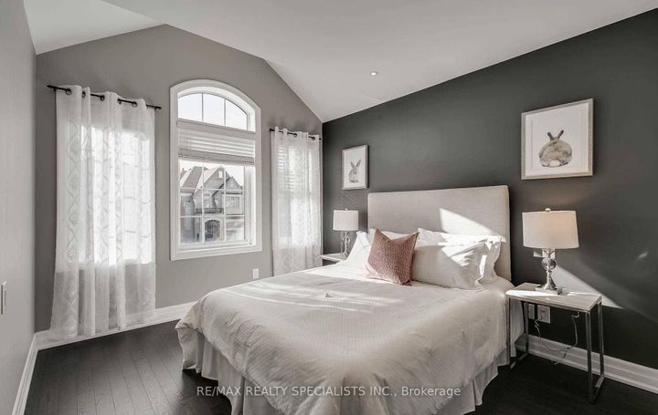 Photo 14 at 19 Dancing Waters Road, Bram West, Brampton