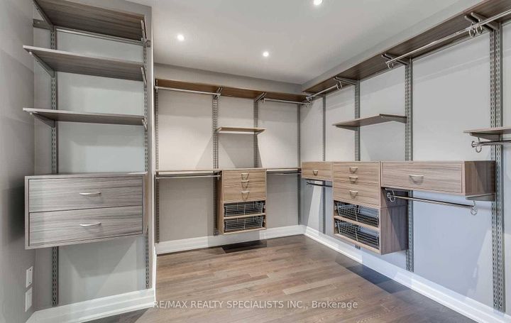 Photo 16 at 19 Dancing Waters Road, Bram West, Brampton