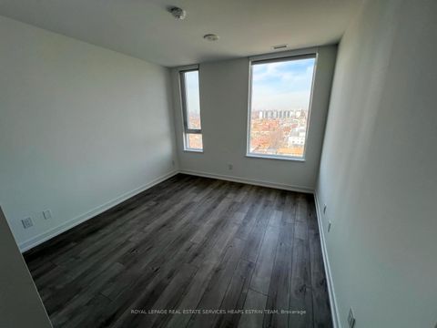 Photo 8 at 1104 - 3100 Keele Street, CFB, Toronto