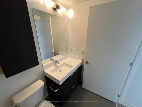 Photo 9 at 1104 - 3100 Keele Street, CFB, Toronto
