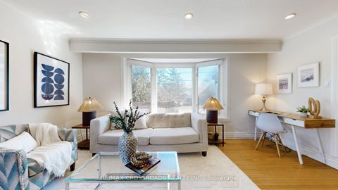 Photo 1 at 234 Sussex Avenue, Harding, Richmond Hill