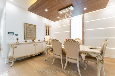 Photo 5 at 52 Wildwood Avenue, Oak Ridges Lake Wilcox, Richmond Hill