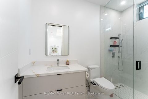 Photo 31 at 52 Wildwood Avenue, Oak Ridges Lake Wilcox, Richmond Hill