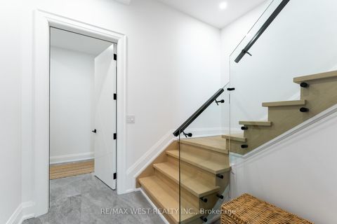 Photo 35 at 52 Wildwood Avenue, Oak Ridges Lake Wilcox, Richmond Hill