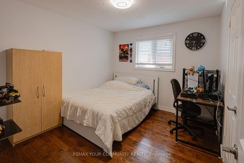 Photo 21 at 270 Grandravine Drive, Jane Heights, Toronto