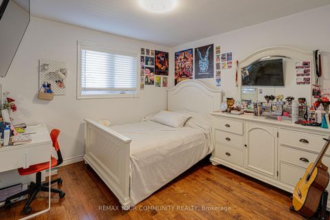 Photo 23 at 270 Grandravine Drive, Jane Heights, Toronto