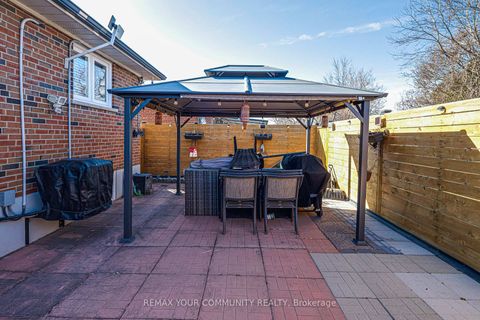 Photo 26 at 270 Grandravine Drive, Jane Heights, Toronto