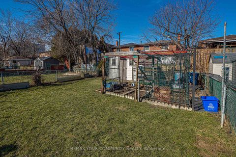 Photo 28 at 270 Grandravine Drive, Jane Heights, Toronto