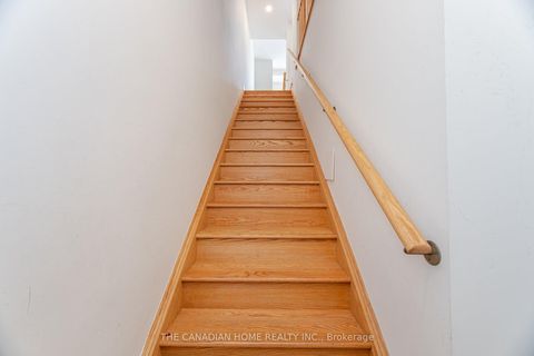 Photo 6 at 241 Danzatore Path, Windfields, Oshawa