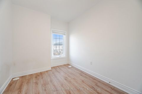 Photo 33 at 241 Danzatore Path, Windfields, Oshawa