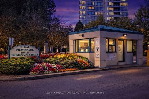 Photo 1 at 808 - 110 Promenade Circle, Brownridge, Vaughan