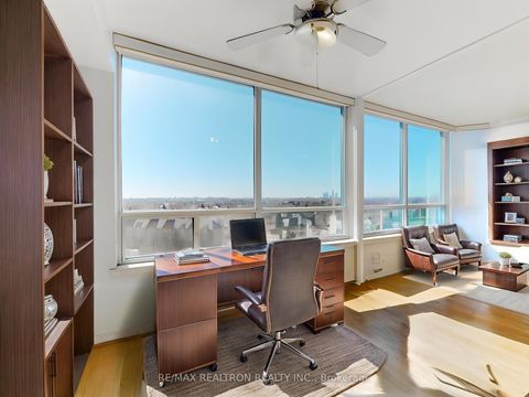 Photo 4 at 808 - 110 Promenade Circle, Brownridge, Vaughan