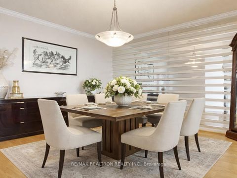 Photo 5 at 808 - 110 Promenade Circle, Brownridge, Vaughan