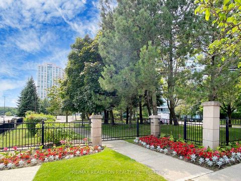 Photo 37 at 808 - 110 Promenade Circle, Brownridge, Vaughan