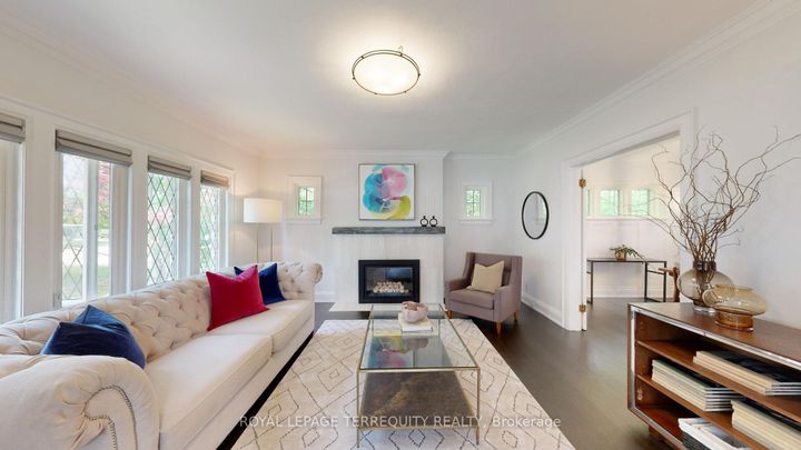 Photo 7 at 65 Burnhamthorpe Crescent, City Centre West, Toronto