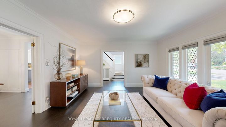 Photo 11 at 65 Burnhamthorpe Crescent, City Centre West, Toronto