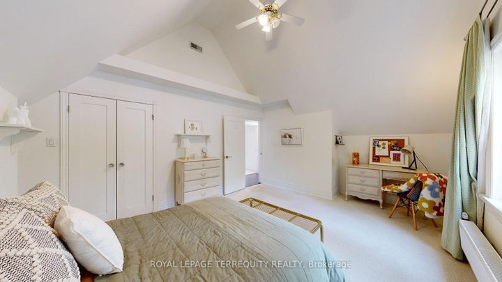 Photo 26 at 65 Burnhamthorpe Crescent, City Centre West, Toronto