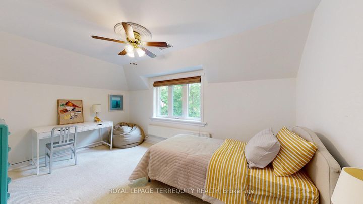 Photo 27 at 65 Burnhamthorpe Crescent, City Centre West, Toronto