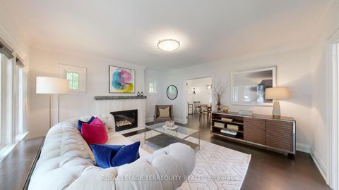 Photo 8 at 65 Burnhamthorpe Crescent, City Centre West, Toronto