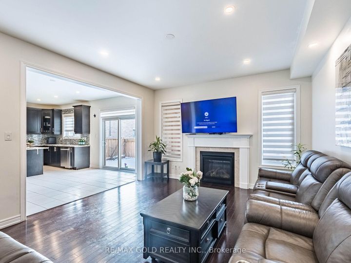 Photo 13 at 520 Veterans Drive, Northwest Brampton, Brampton