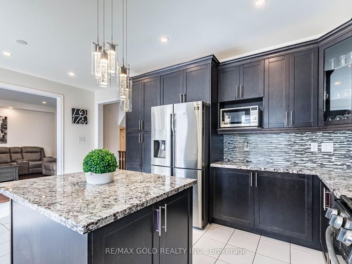 Photo 15 at 520 Veterans Drive, Northwest Brampton, Brampton