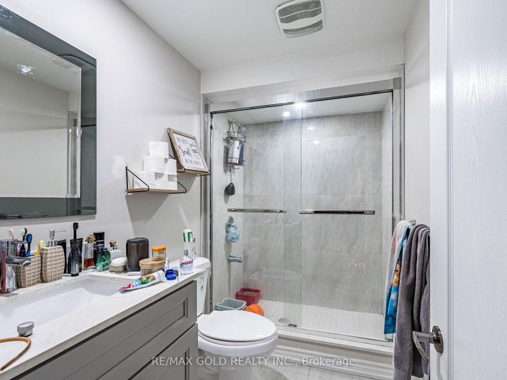 Photo 39 at 520 Veterans Drive, Northwest Brampton, Brampton