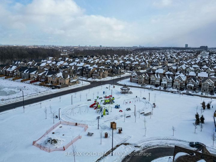 Photo 44 at 520 Veterans Drive, Northwest Brampton, Brampton