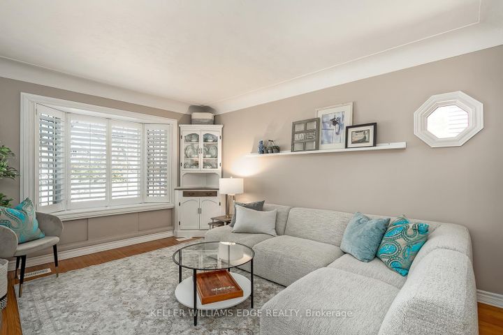 Photo 3 at 220 Townsend Avenue, LaSalle, Burlington