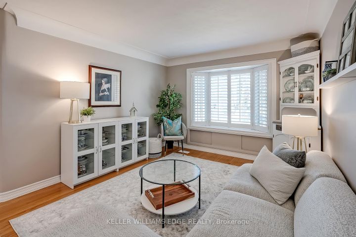 Photo 4 at 220 Townsend Avenue, LaSalle, Burlington